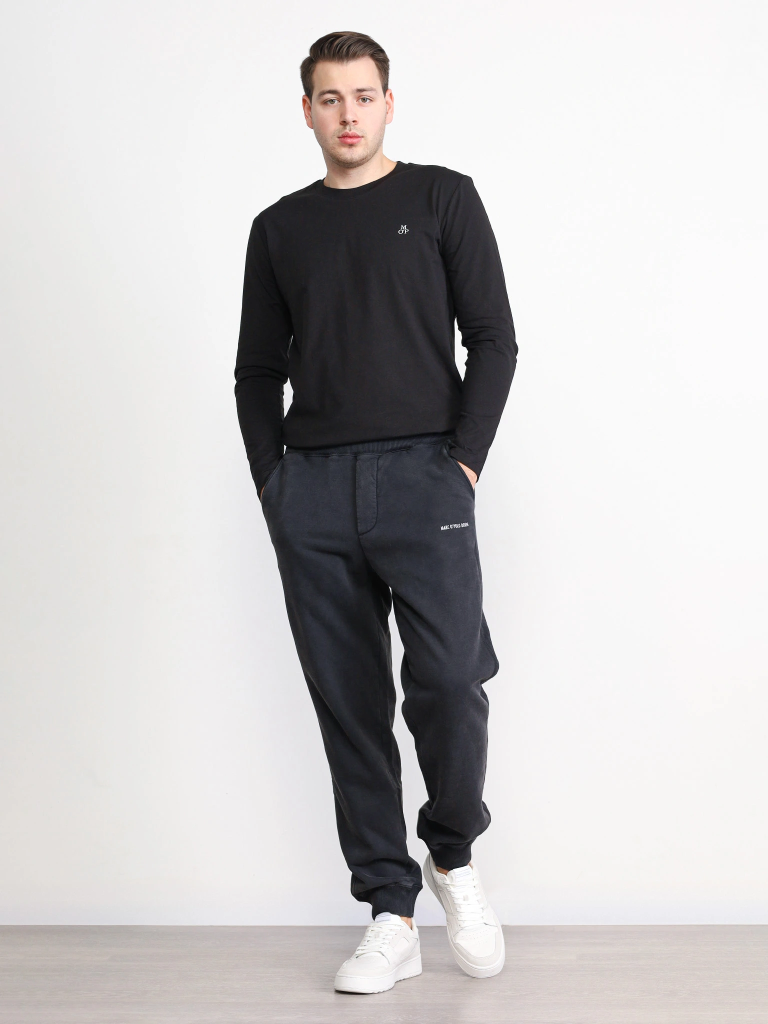 Брюки трикотажные графитового цвета 